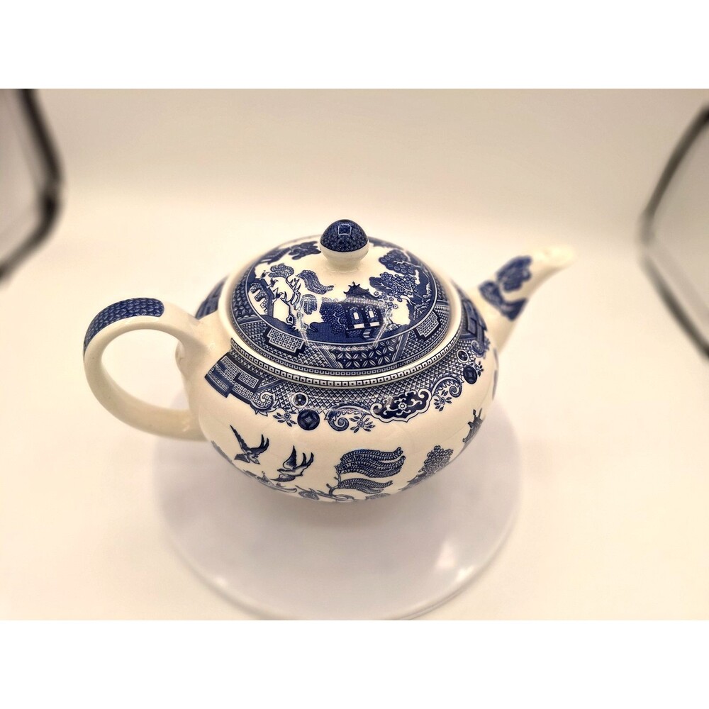 Large Vintage Johnson Bros.Blue Willow Teapot & Lid, England,VGC,No Chips/Cracks